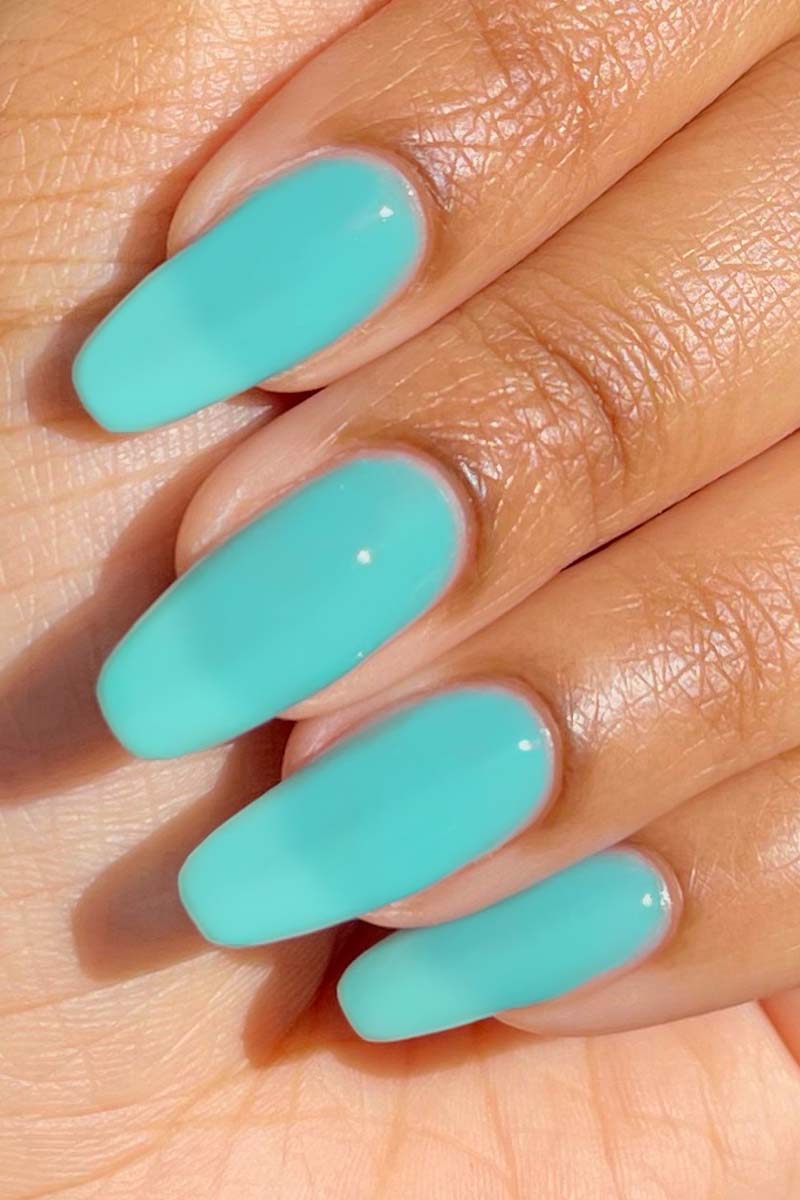 5 Stunning Blue Polishes That Are Perfect for the 4th of July